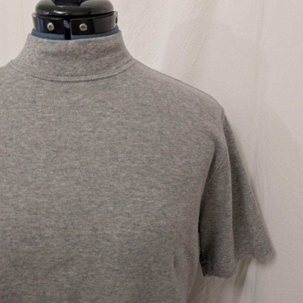 Gray cotton mockneck tee size - Picture 2 of 7